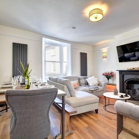 Modern 4 Bedroom Townhouse Perfect Location. Brighton Екстер'єр фото