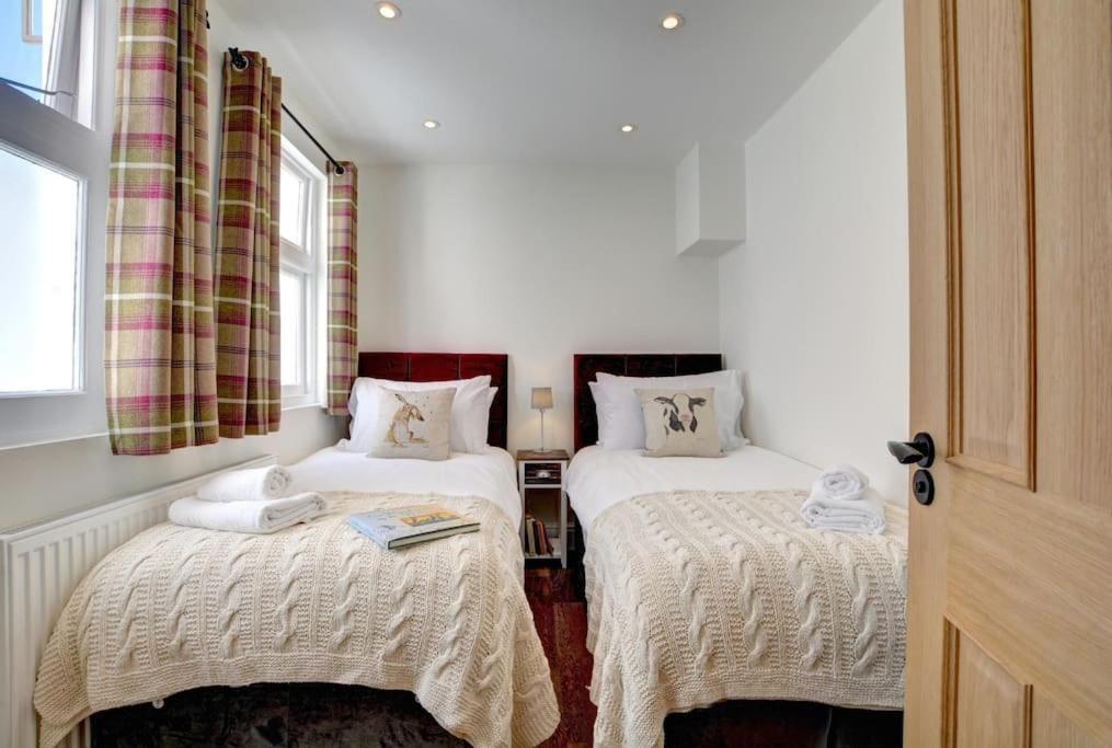 Modern 4 Bedroom Townhouse Perfect Location. Brighton Екстер'єр фото