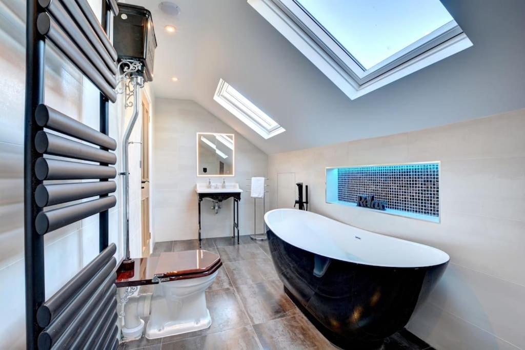 Modern 4 Bedroom Townhouse Perfect Location. Brighton Екстер'єр фото