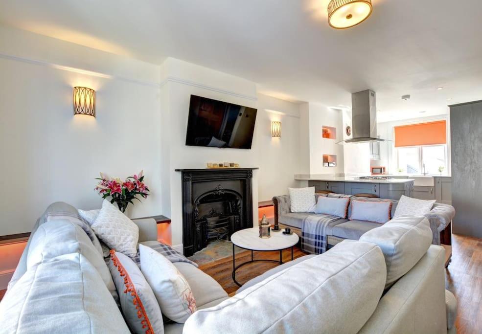 Modern 4 Bedroom Townhouse Perfect Location. Brighton Екстер'єр фото